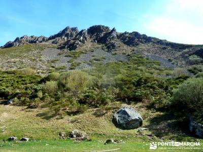 Montaña Leonesa Babia;Viaje senderismo puente; actividades turismo escapada fin de semana senderism